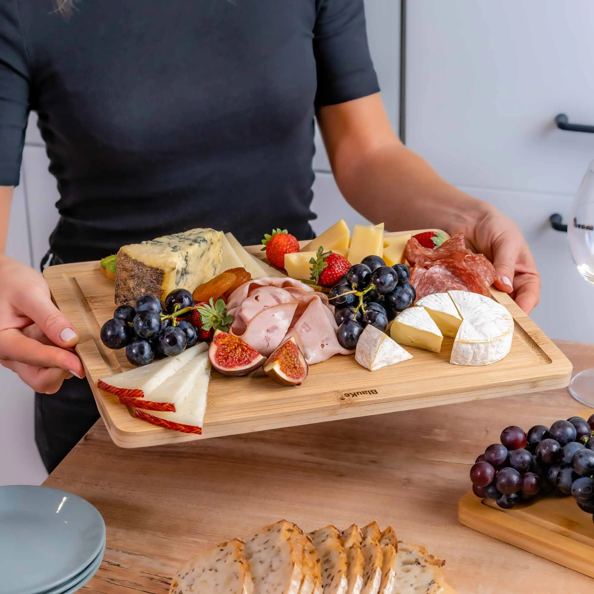 Bamboo Cutting Board for Kitchen 15x10 inch - Wooden Serving Tray