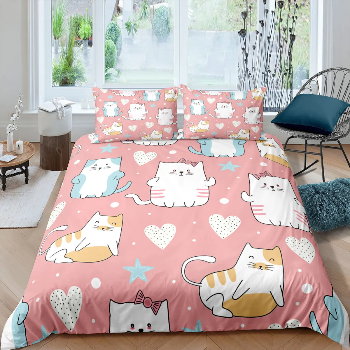 Cartoon Kitty Cat Fish Plying Bedding Sets