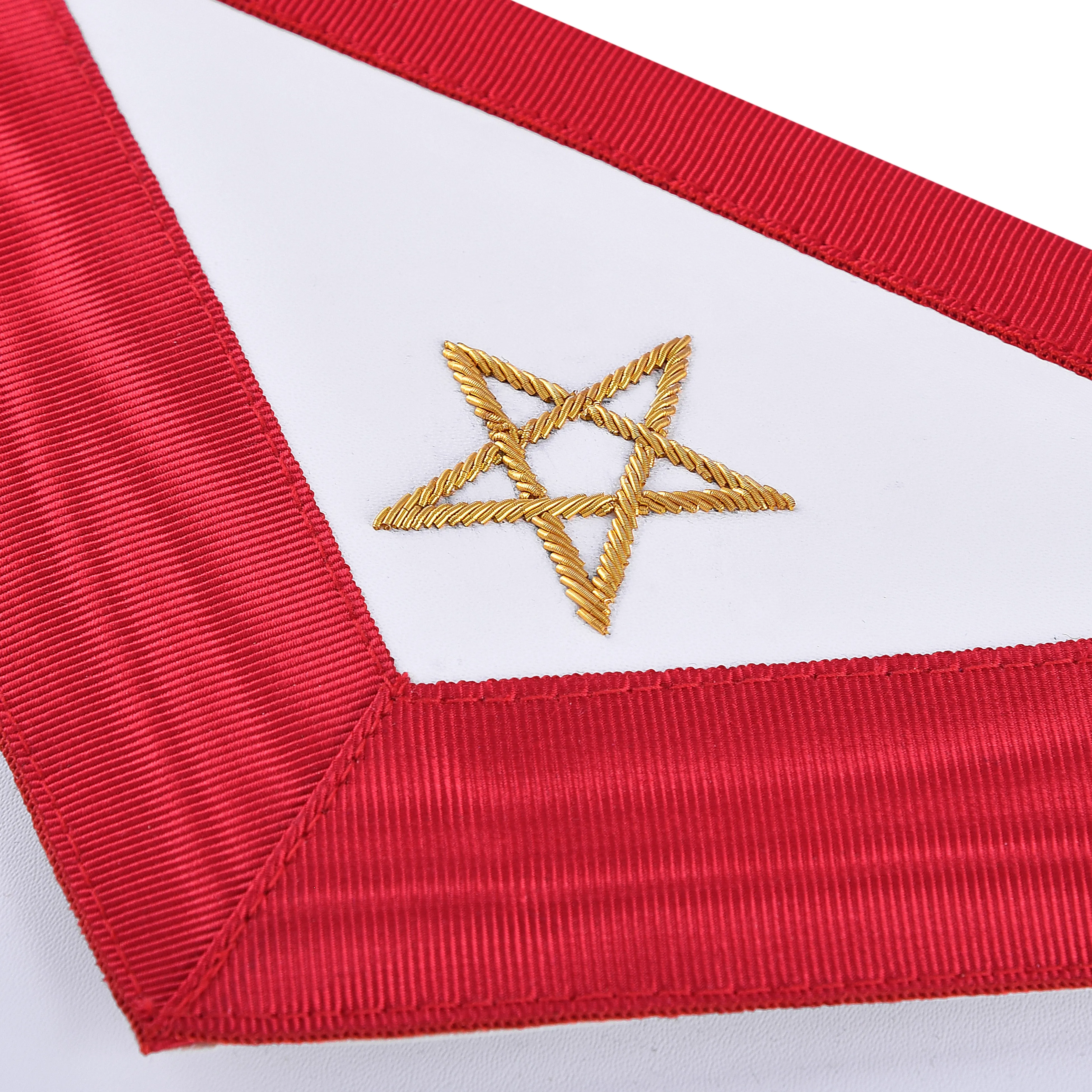 Excellent Master Allied Masonic Degrees Apron - Red Moire Ribbon With Embroidered Gold Pentagram