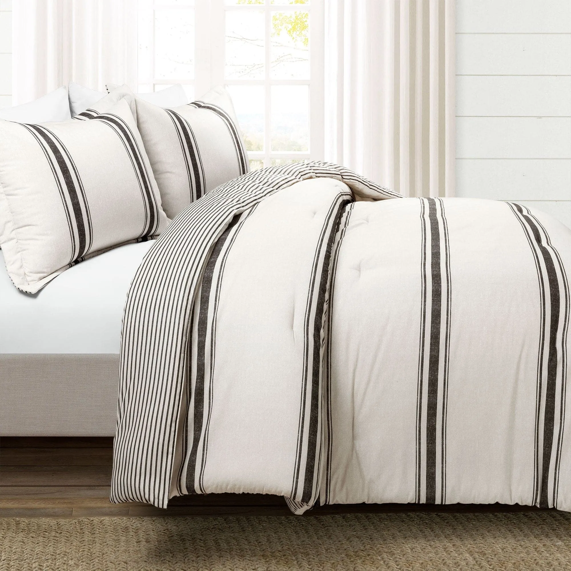 Farmhouse Stripe Reversible Comforter Set