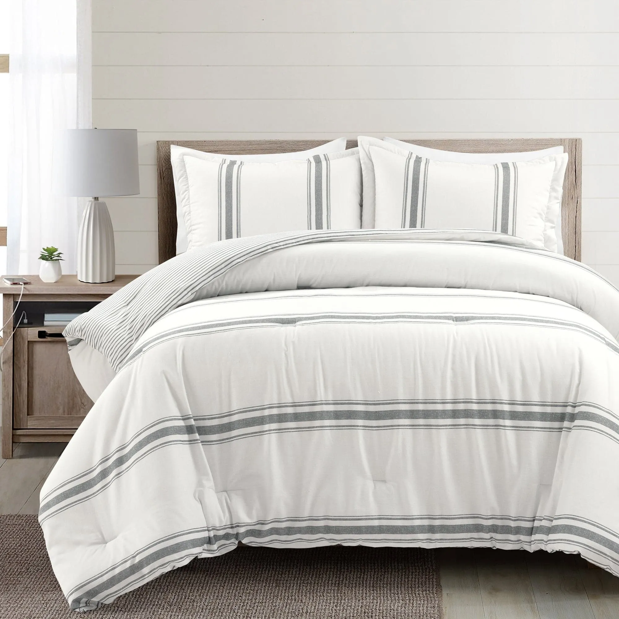 Farmhouse Stripe Reversible Comforter Set