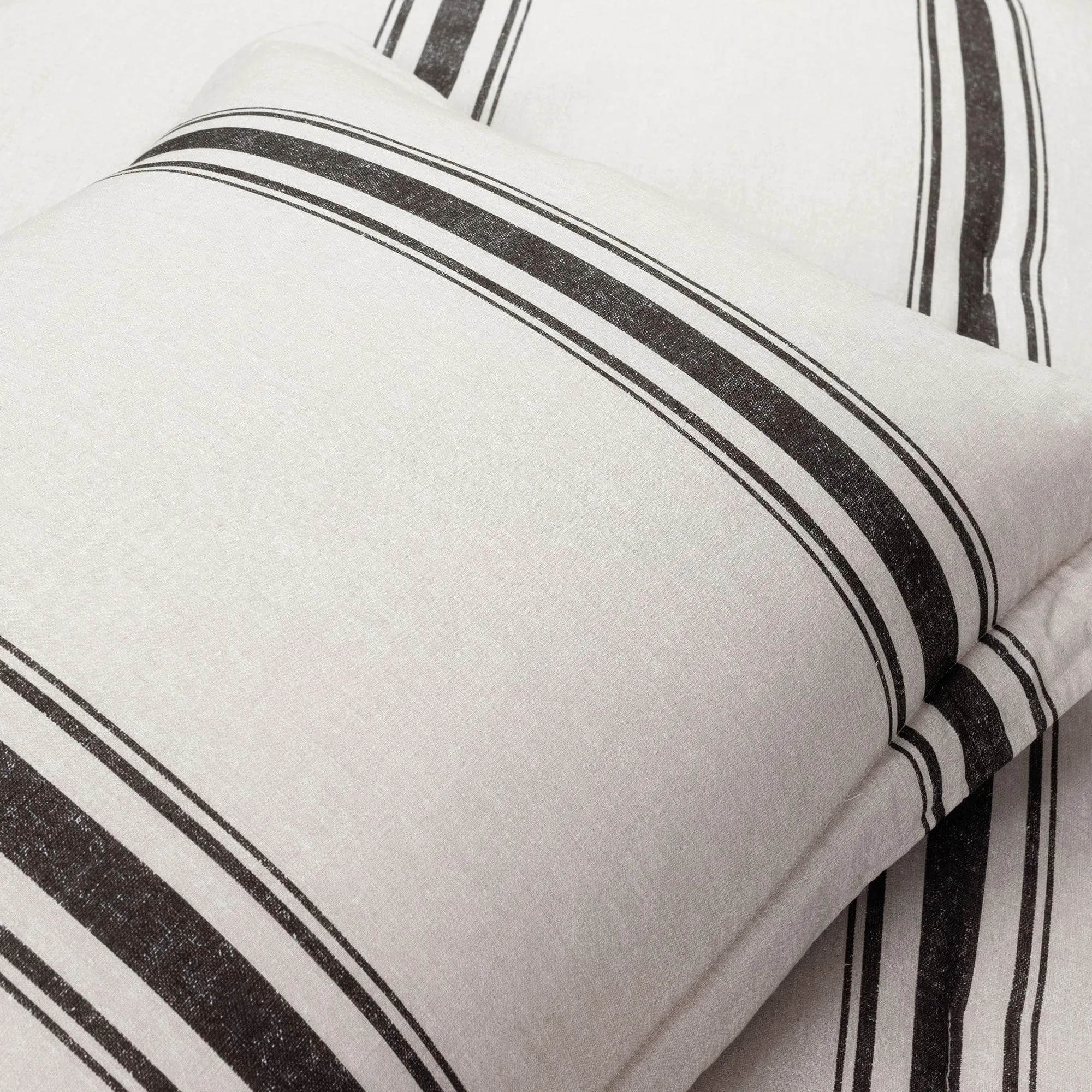 Farmhouse Stripe Reversible Comforter Set