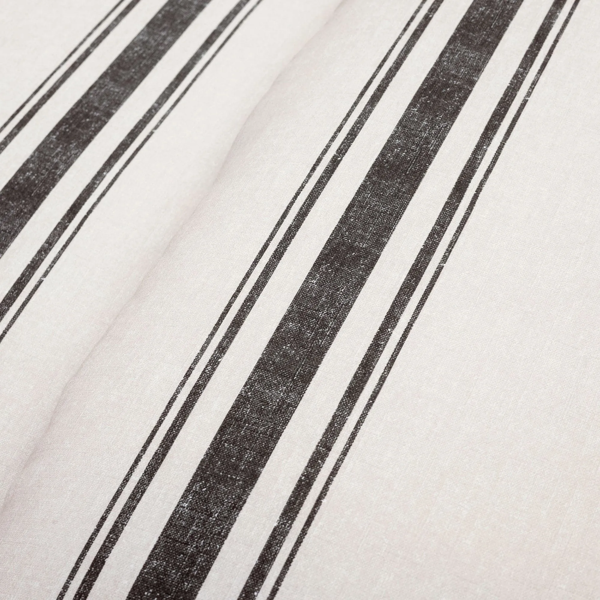 Farmhouse Stripe Reversible Comforter Set