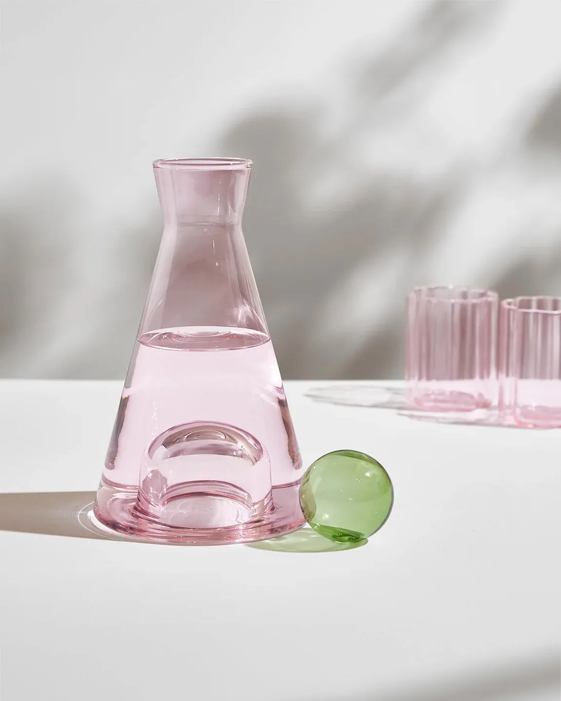 Fazeek Vice Versa Carafe in Pink and Green