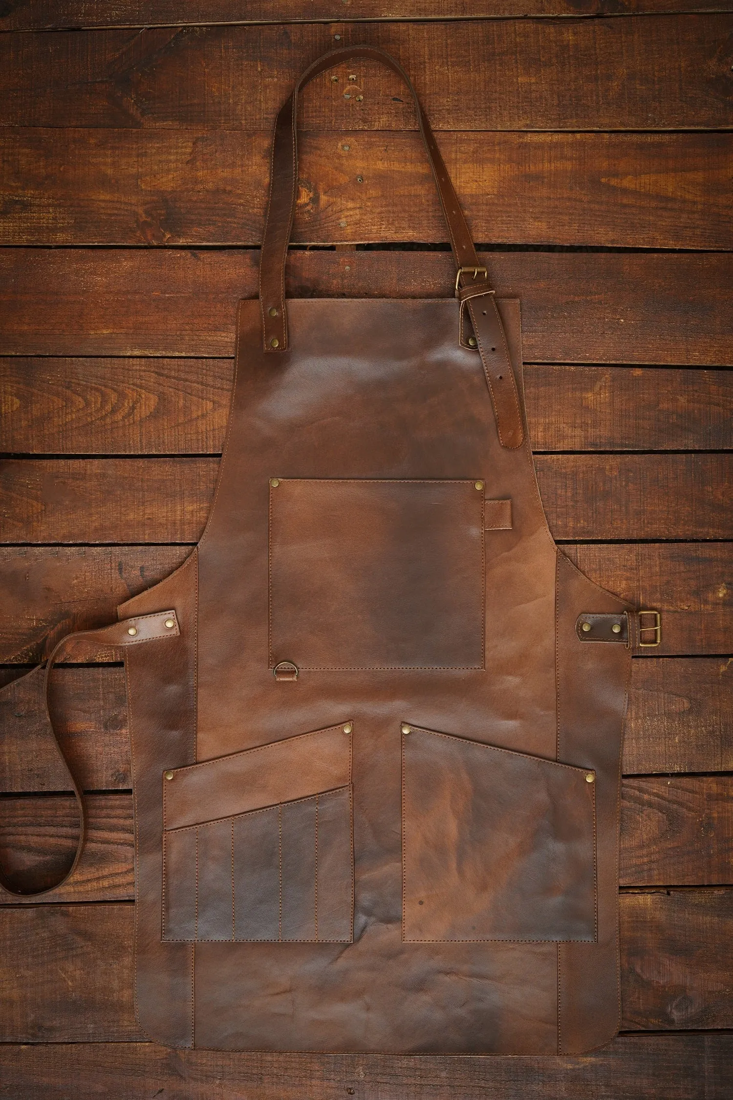 Functional Mens Leather Apron - Convenient Pockets