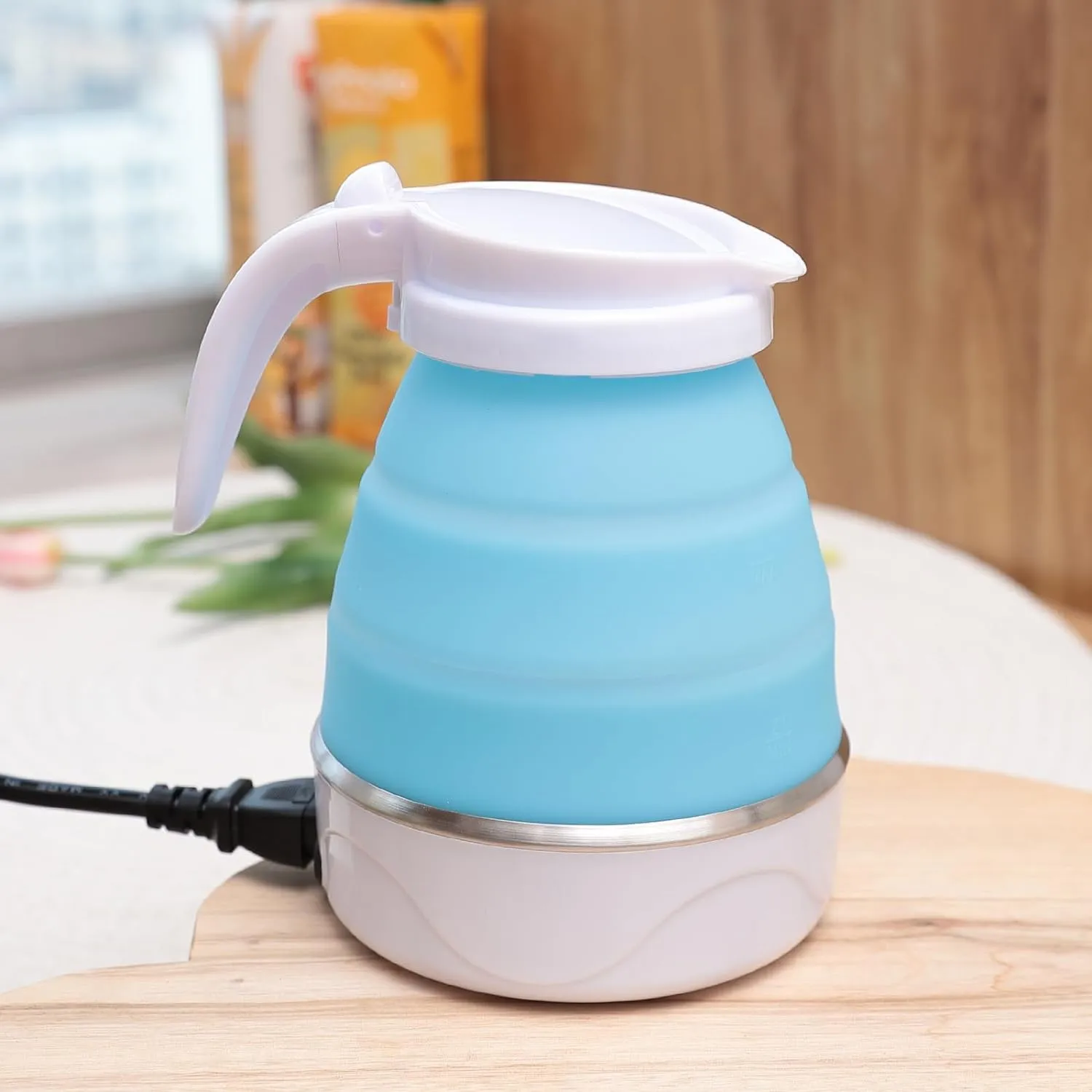 Kuber Industries Foldable Electric Kettle 600 ML | Silicone Body With 304-Stainless Steel Base | Leak Proof Design | Multipurpose Portable Electric Kettle for Travel, Office & Home | 600W | Blue