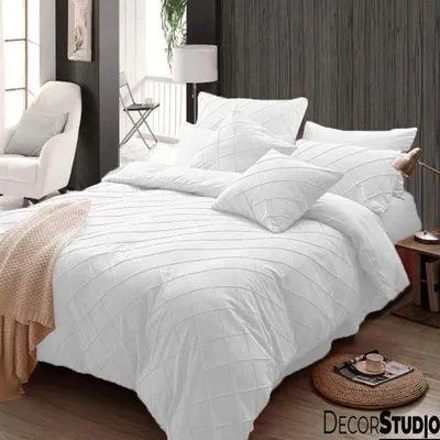 Pinch Pleat Duvet Set